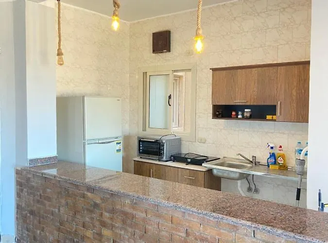 Daire Red Ruby Compound الياقوتة الحمراء